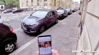 ���्लोरा मिलानो: मीठा चश्मा के लिए प्यार करता है चूसना और सवारी डिक! Snap-fuck.com