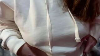 Kinakapatid na babae ay makakakuha ng orgasms habang siya fucks sa akin