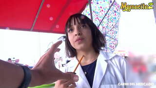 ЦАРНЕ ДЕЛ МЕРЦАДО - #Matilde Ramos - Топла колумбийка отсасывает и тешко зајебава са дечком, са којим је управо упознала