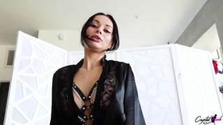 Seksikas Brünett Deepthroat Suur Kukk ja Kirglik Doggy Kuradi seni, kuni Cum Suu