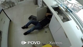 Lehibe dick tsary ho mafy brunette pussy